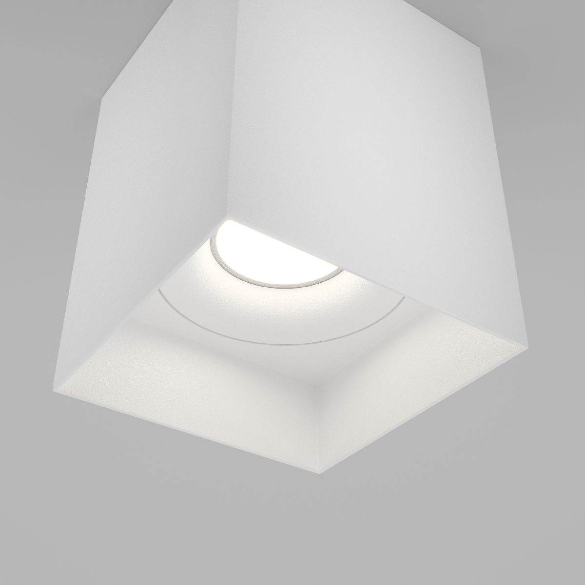 Потолочный светильник Maytoni Alfa C015CL-01W