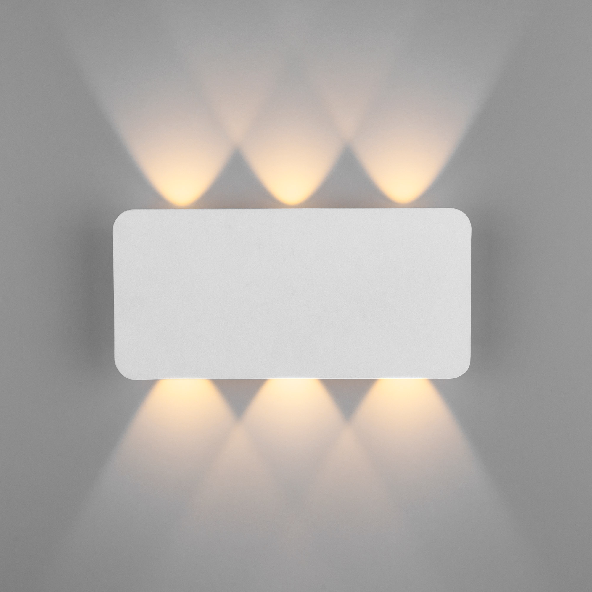 Настенный светодиодный светильник Elektrostandard Angle 4690389173998 в #REGION_NAME_DECLINE_PP#