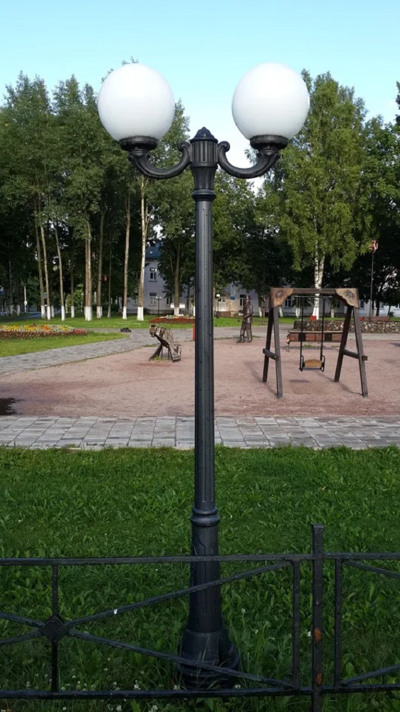 Парковый светильник Fumagalli Globe G30.157.S20.AYF1R