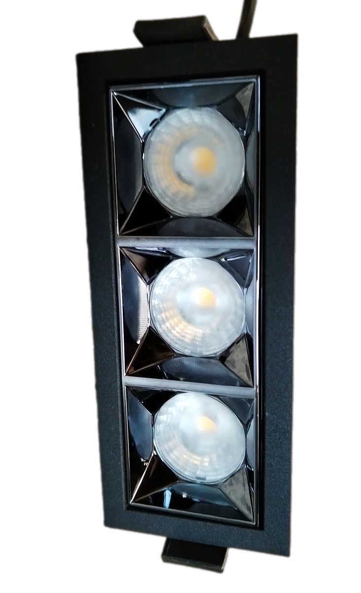 Встраиваемый светодиодный светильник Fiberli XL003-3T(W) 12130305