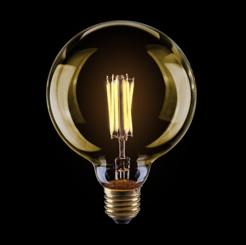 Лампа светодиодная филаментная диммируемая Voltega E27 8W 2800К шар золотой VG10-G125Gwarm8W 6838