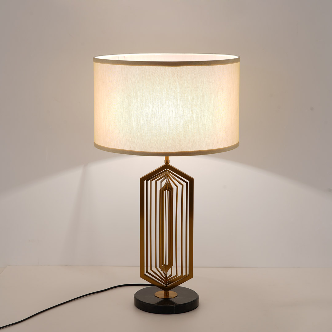 Настольная лампа Cloyd Geometra 30072