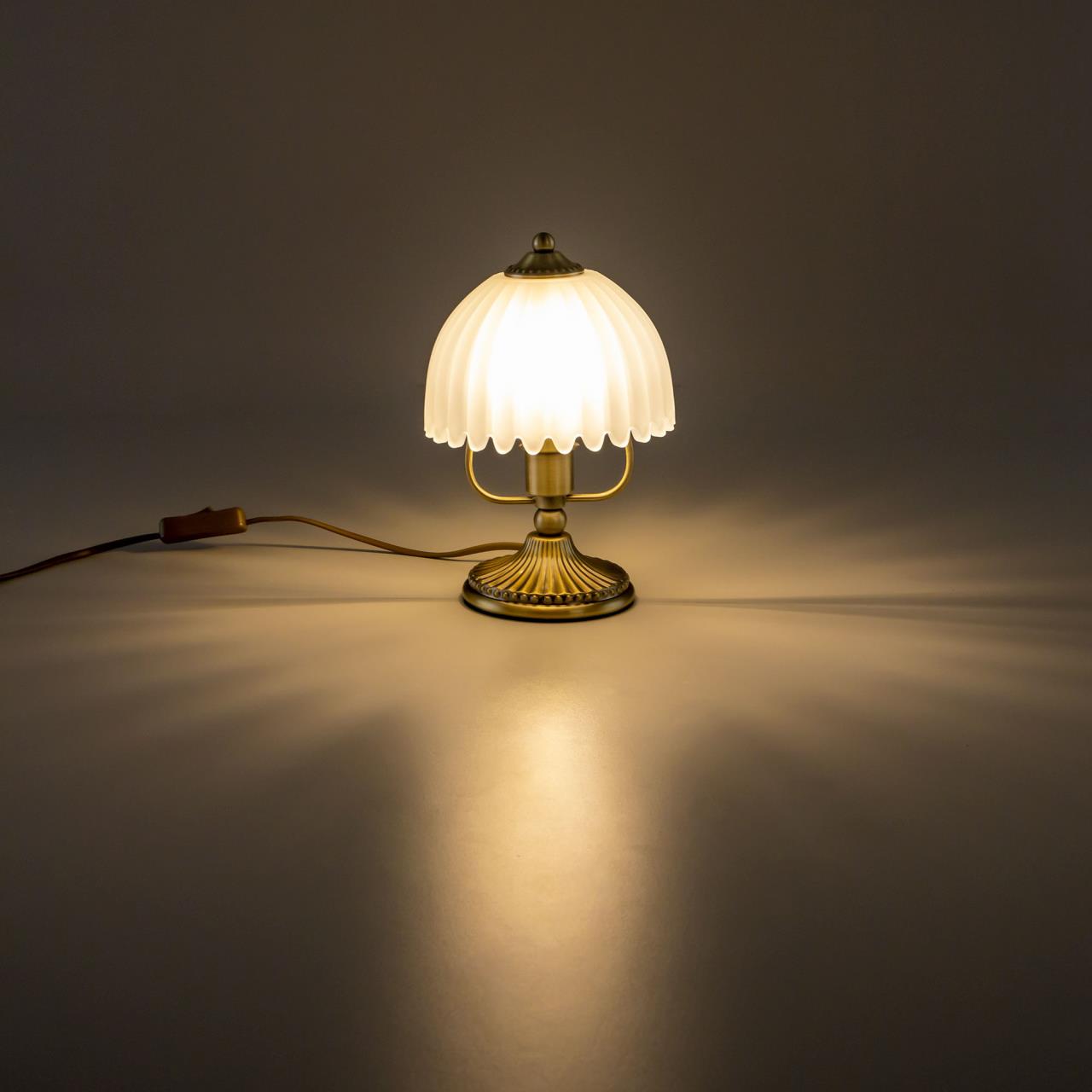 Настольная лампа Citilux Севилья CL414813 в #REGION_NAME_DECLINE_PP#