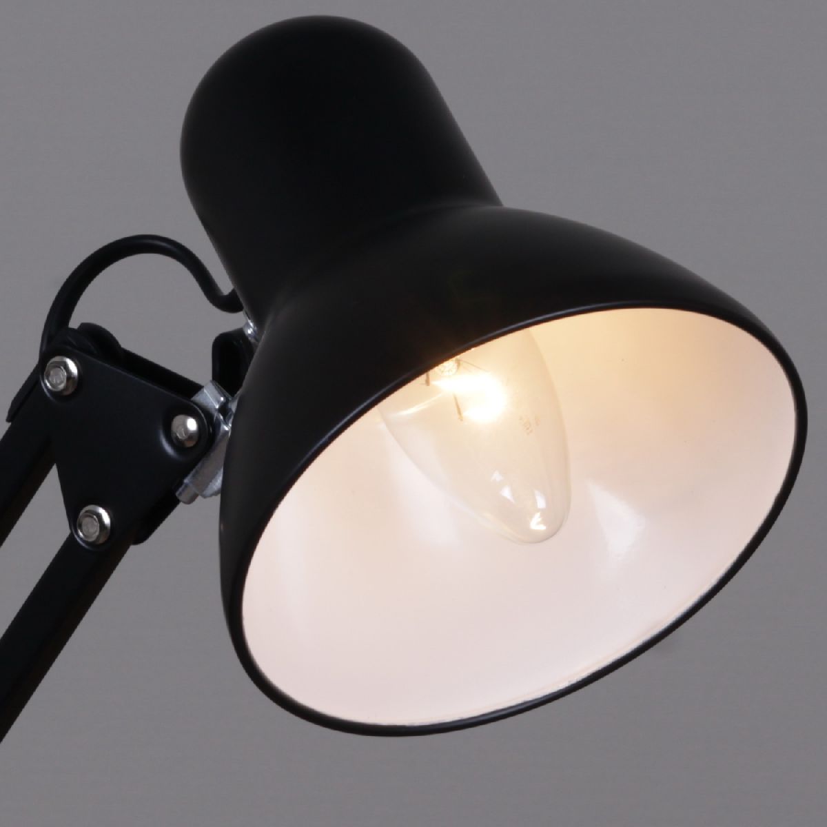 Настольная лампа Reluce 00800-0.7-01A BK
