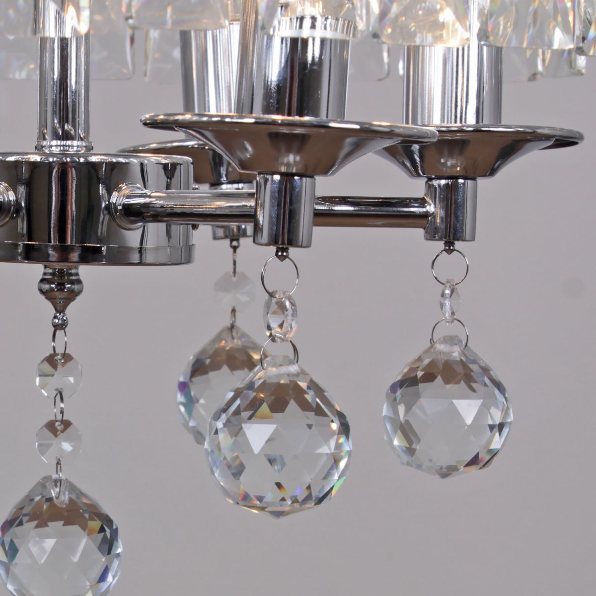 Подвесная люстра Reluce 89025-0.4-06