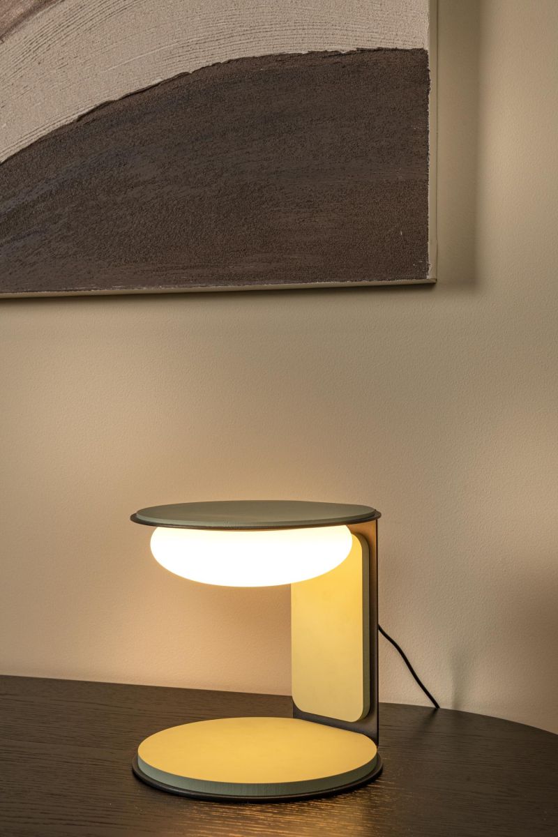 Настольная лампа Lucide Alinda 77591/15/33