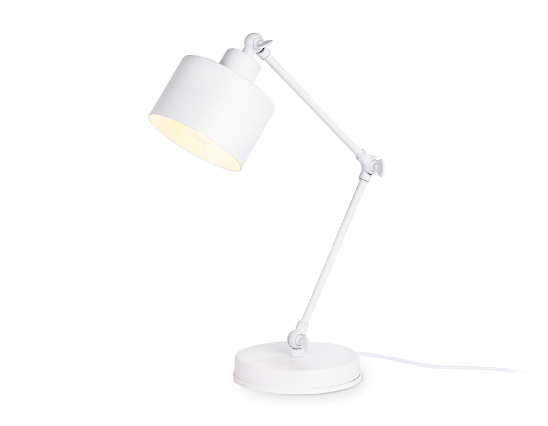 Настольная лампа Ambrella Light Traditional TR8152 УЦ