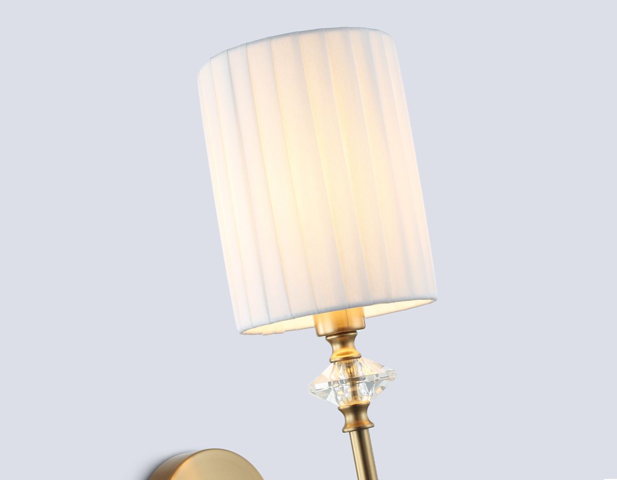 Латунное бра Ambrella Light High Light Classic LH71506