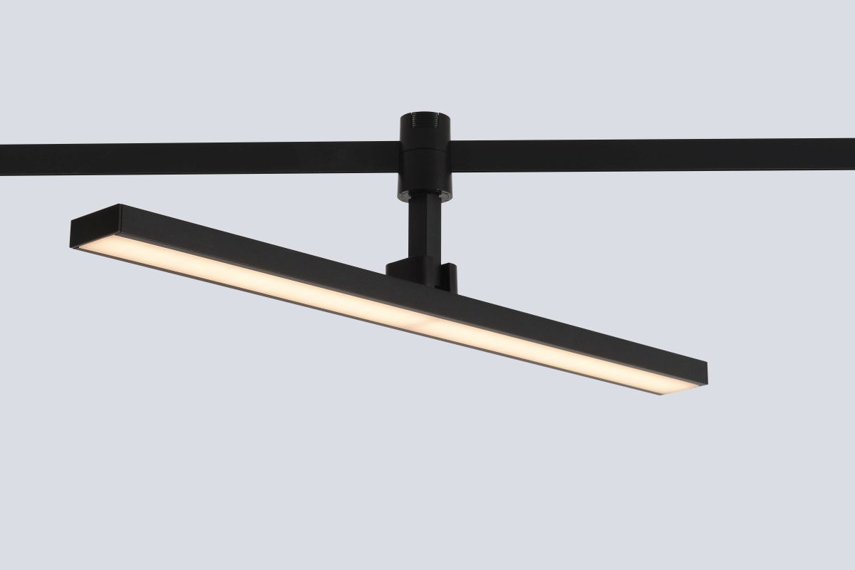 Трековый светильник для гибкой магнитной системы Crystal Lux Trace 48V CLT 0.37 001 18W BL SMART