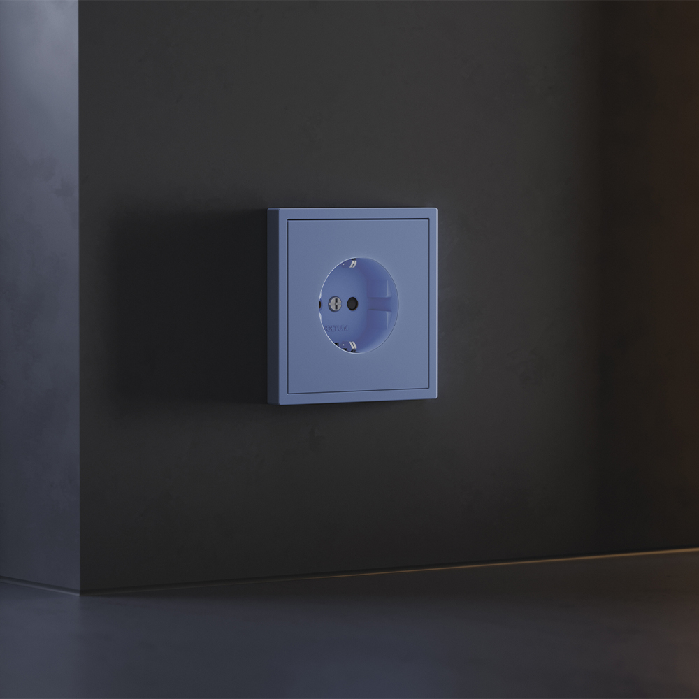 Накладка для розетки с заземлением и защитными шторками Voltum S70 (деним) VLS000715