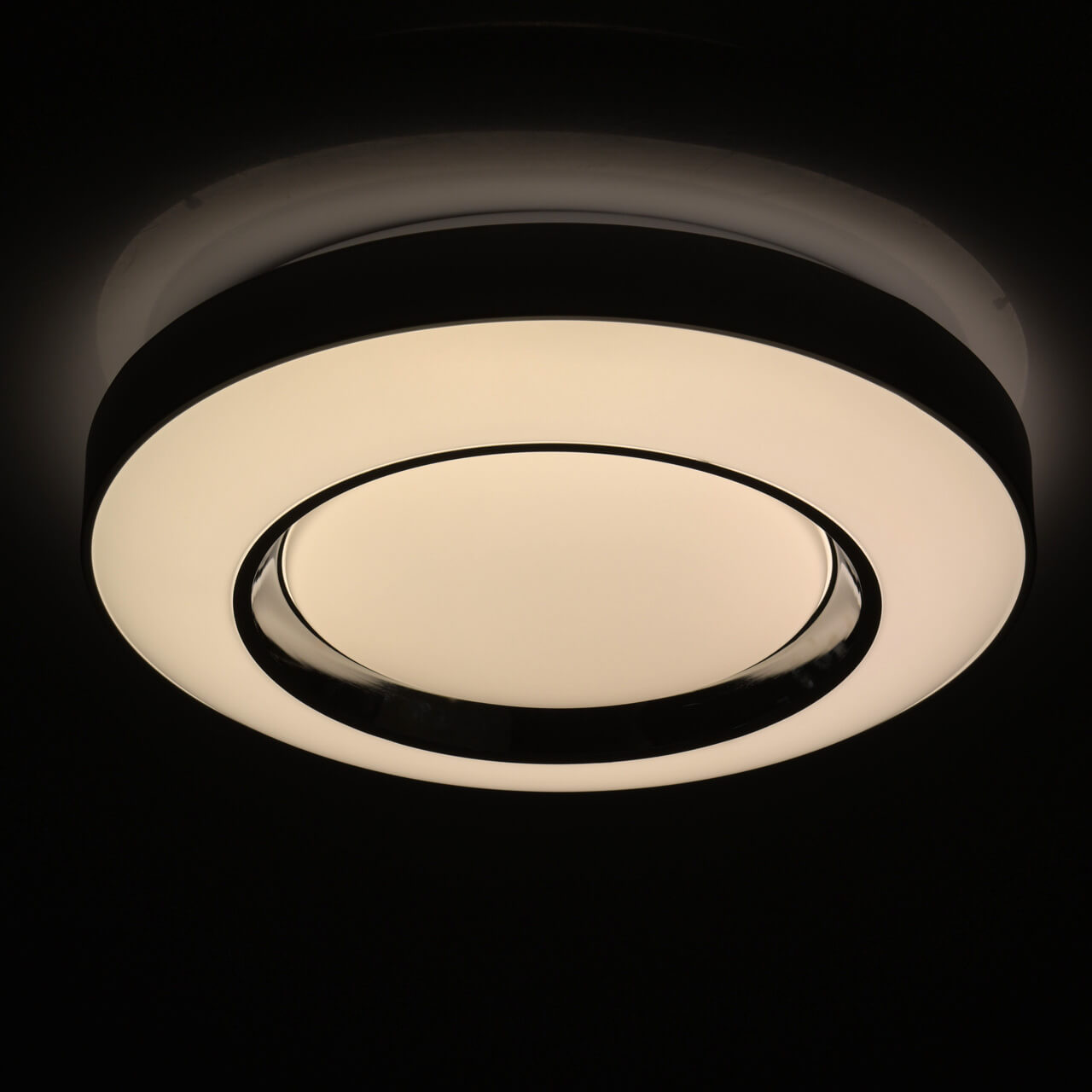 Потолочный светодиодный светильник De Markt Ривз 674016801 в #REGION_NAME_DECLINE_PP#