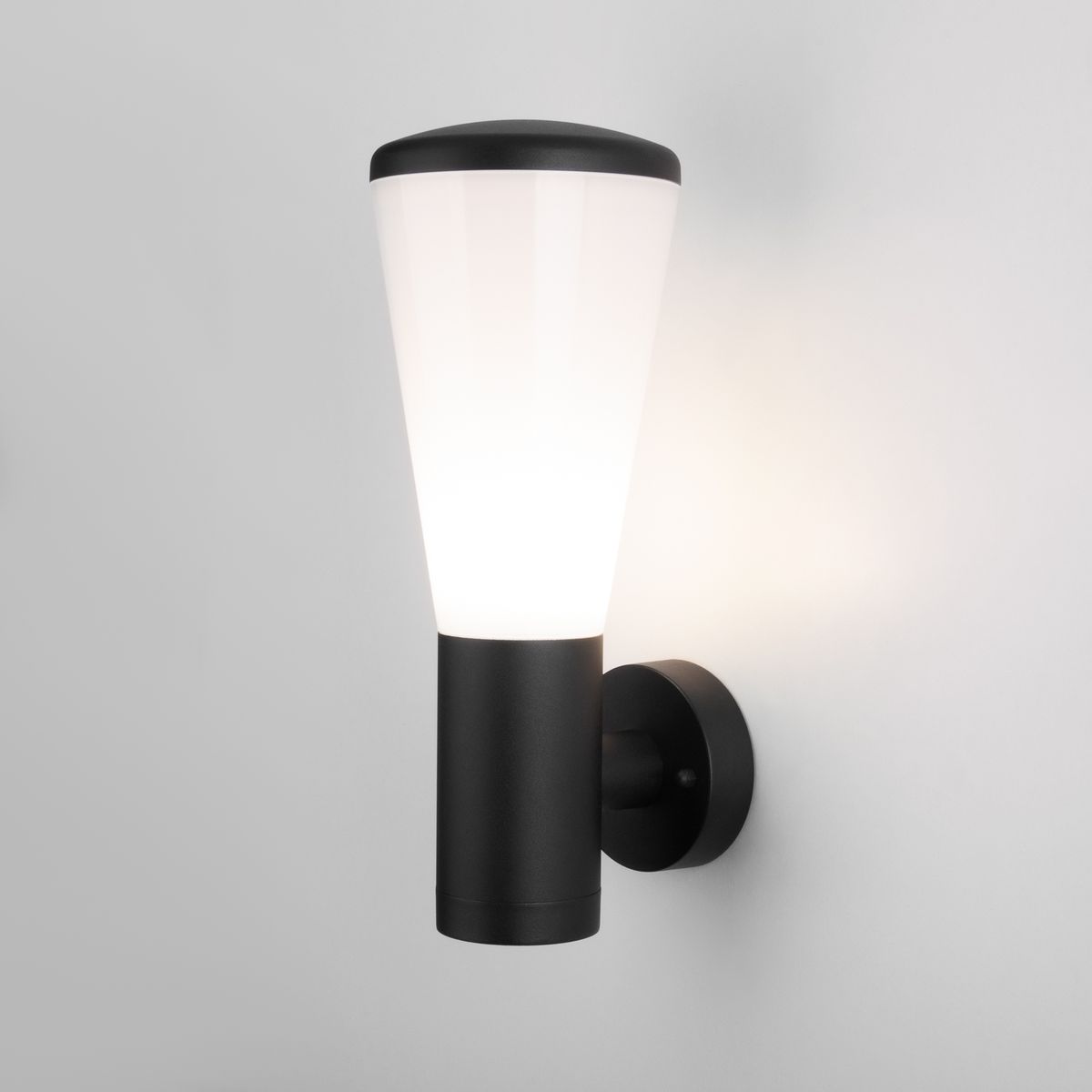Настенный светильник Elektrostandard 1416 TECHNO чёрный