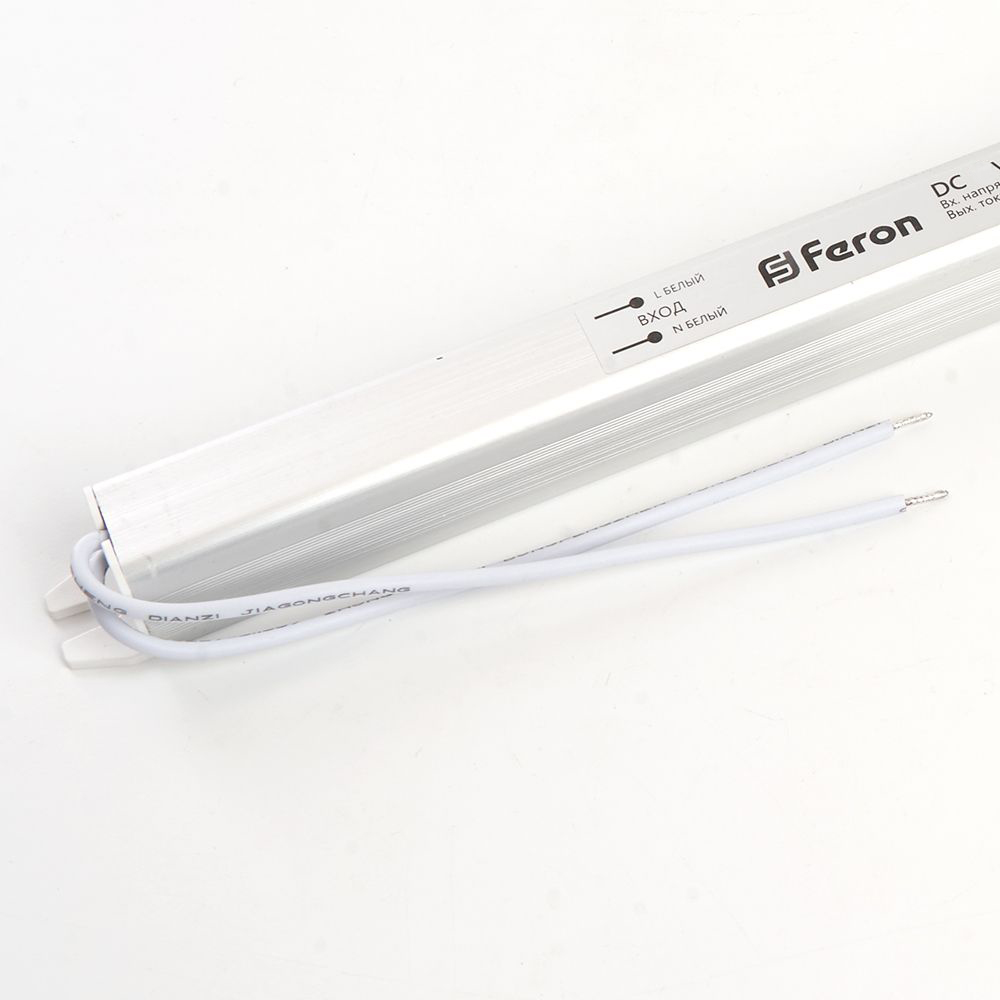 Трансформатор для светодиодной ленты Feron LB001 60Вт 24В IP20 48014