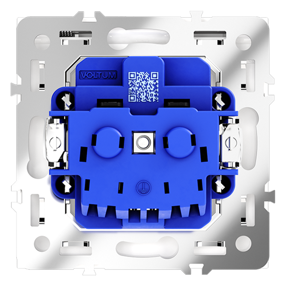 Розетка с защитными шторками и крышкой Voltum S70 VLS040301