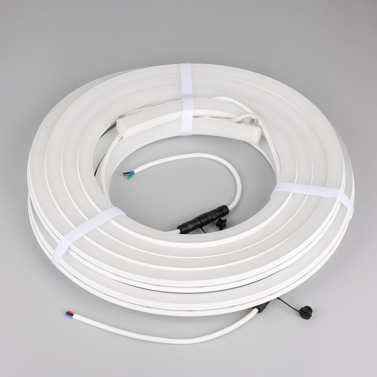 Светодиодная лента герметичная Arlight MOONLIGHT-PRO-SIDE-X360-20x20mm 24V RGB (12 W/m, IP67, 10m, wire x2) (Вывод боковой) 054983