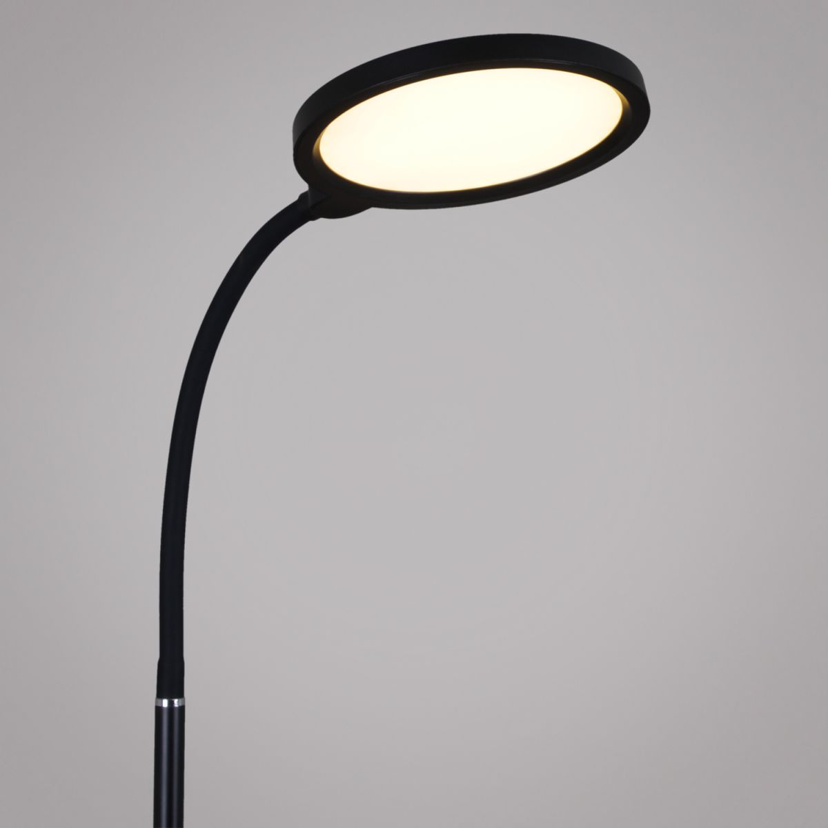 Торшер Reluce 00071-0.7-01 BK