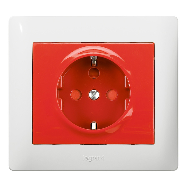 

Розетка 2К+3 Legrand Galea Life Magic 16A 250V с/з с блокировкой красная 771029
