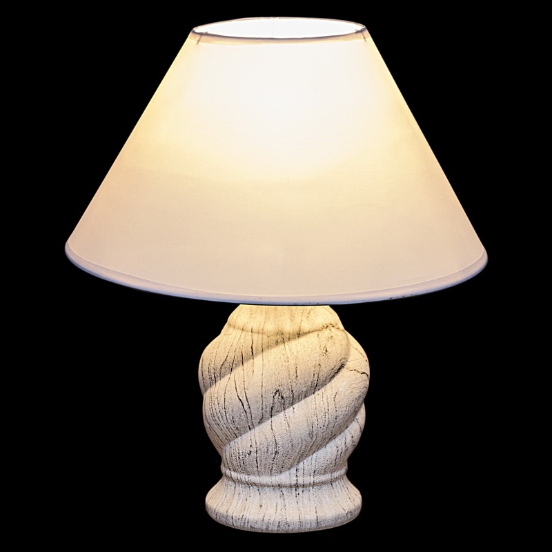 Настольная лампа Reluce 02016-0.7-01D