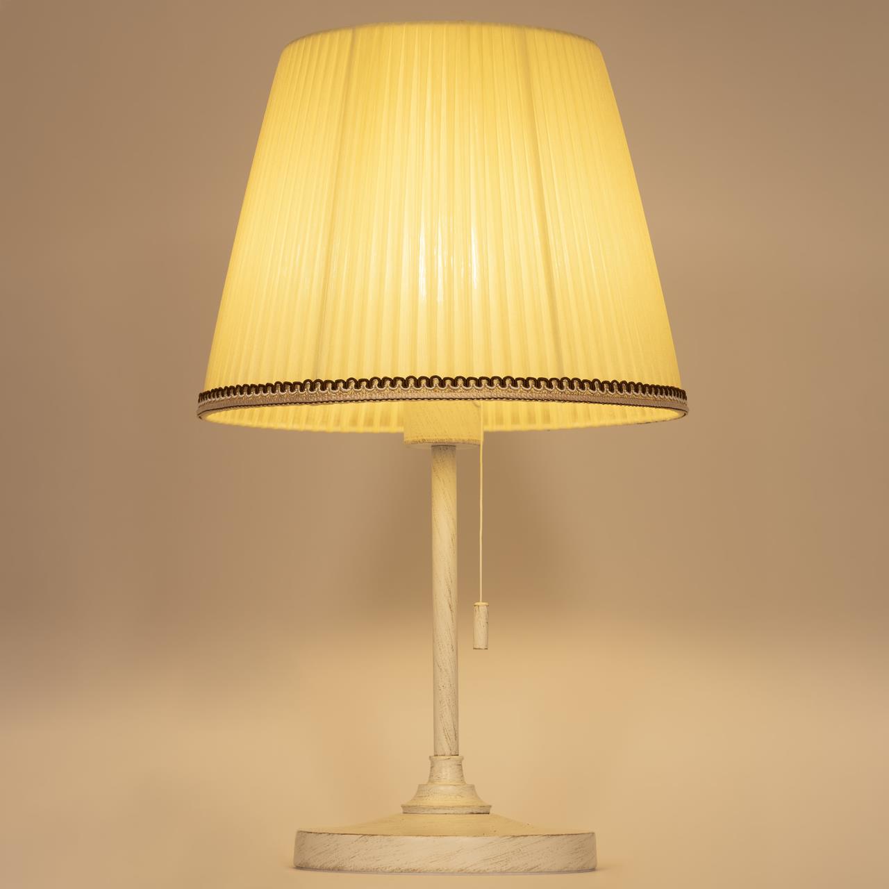 Настольная лампа Citilux Линц CL402723 в #REGION_NAME_DECLINE_PP#