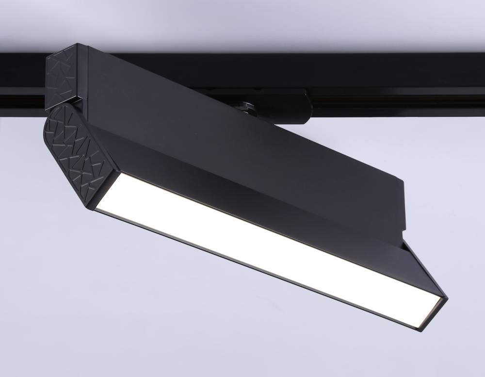 Трековый однофазный светильник Ambrella Light Track System GL6808
