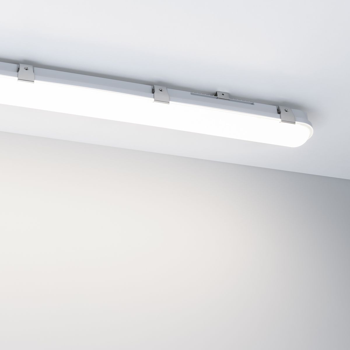 Линейный светильник Arlight ALT-DALLAS-EMERGENCY-L1150-40W Day4000 (WH, 120 deg, 230V) (IP66 Пластик) 060477