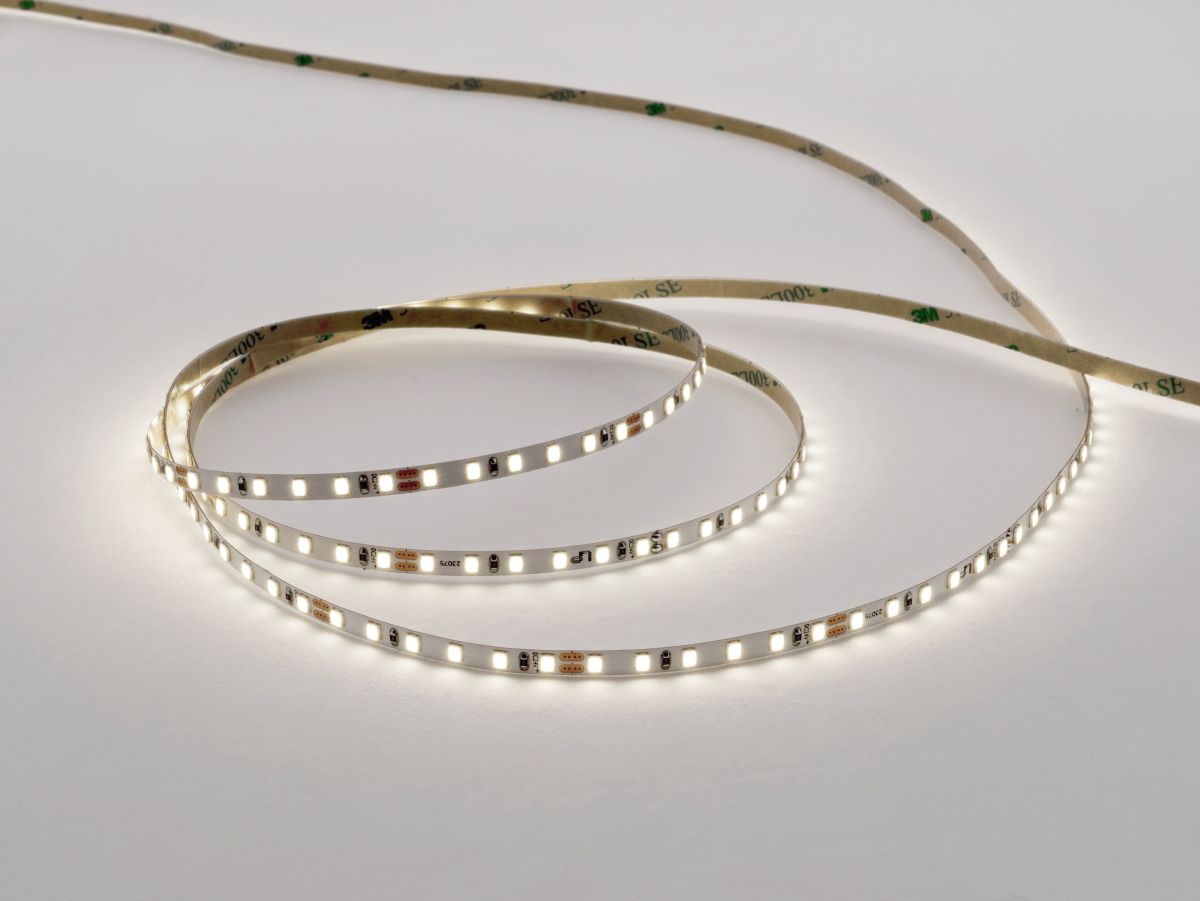 Светодиодная лента узкая LEDS POWER 2835 120/м (5Вт/м) 24В холодная 5мм 006017