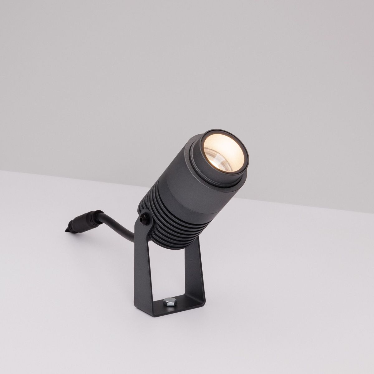 Прожектор Arlight ALT-RAY-ZOOM-R52-8W Warm3000 (DG, 10-40 deg, 230V) 028076(1)