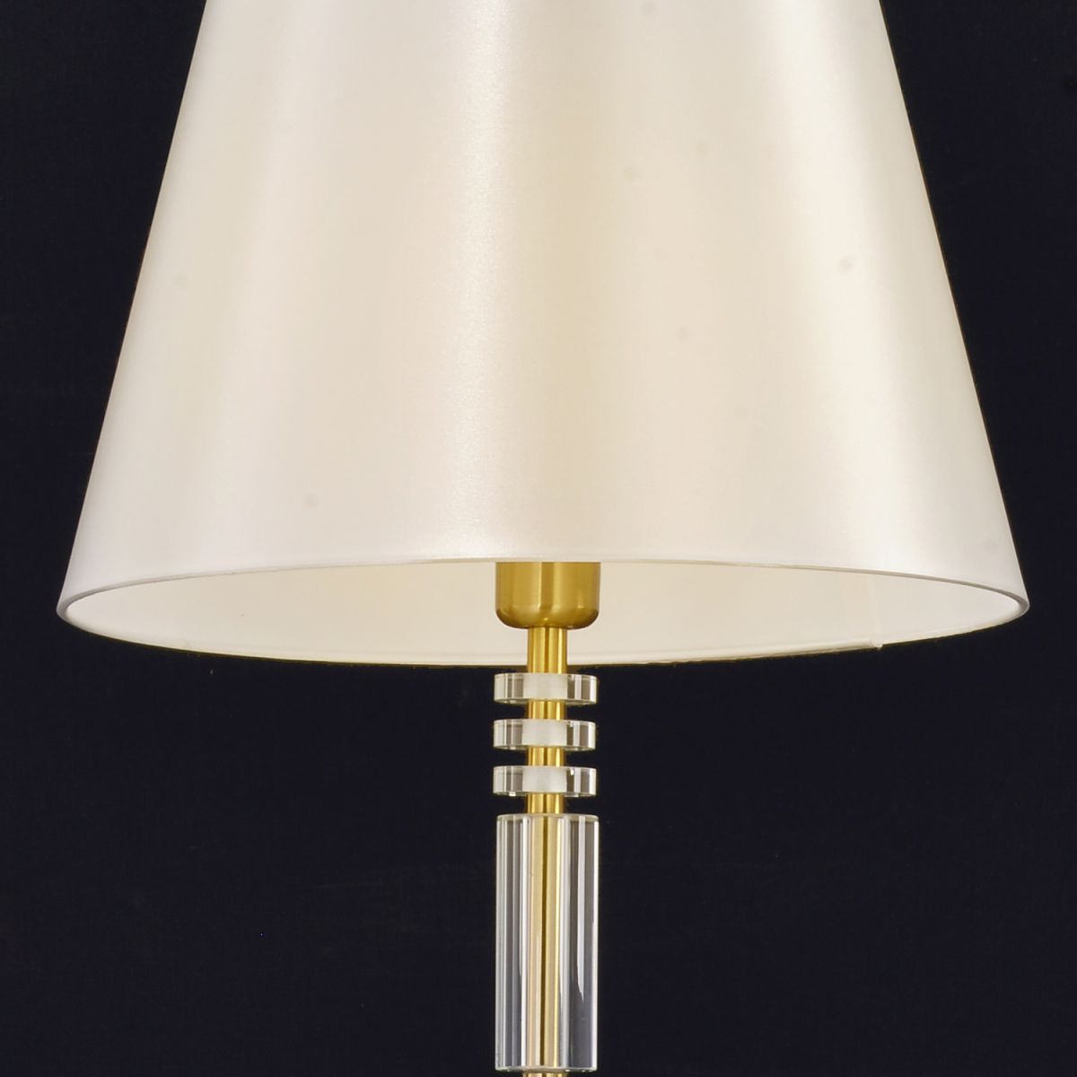 Торшеры Illumico IL5218-1FLS-24 HIGHBALL