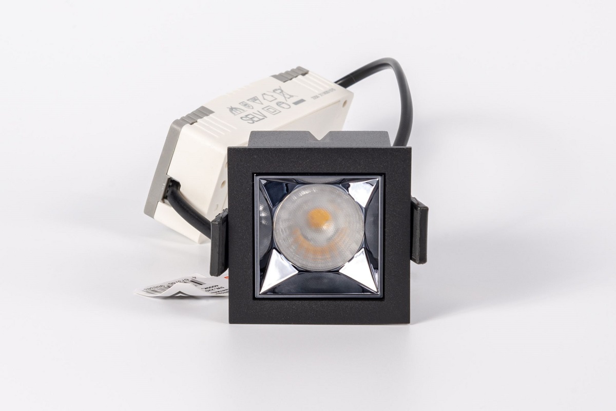 Встраиваемый светильник Fiberli XL003-1T 12130301
