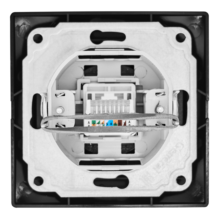 Розетка компьютерная RJ45 скрытой установки IP20, черная 