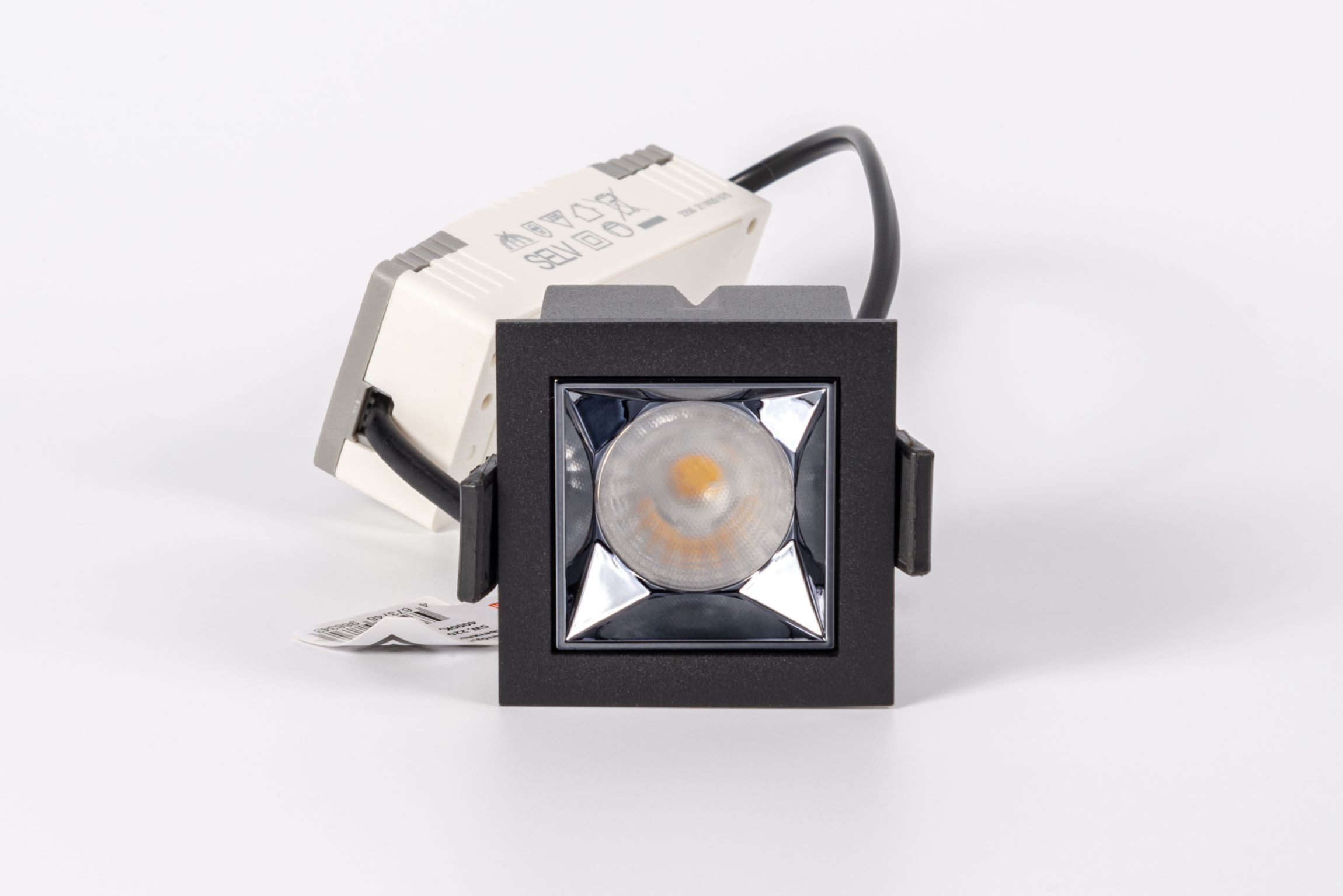Встраиваемый светодиодный светильник Fiberli XL003-1T(W) 12130304