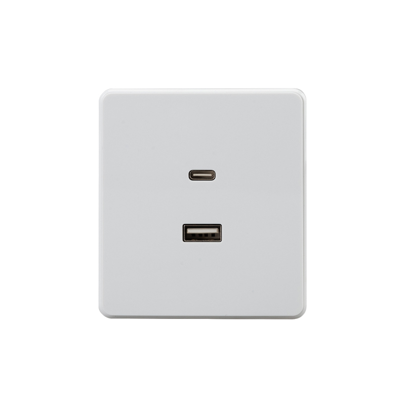 Розетка ROUND USB-A+Type-C 3А с функцией быстрой зарядки перламутр KRANZ KR-78-0734-1