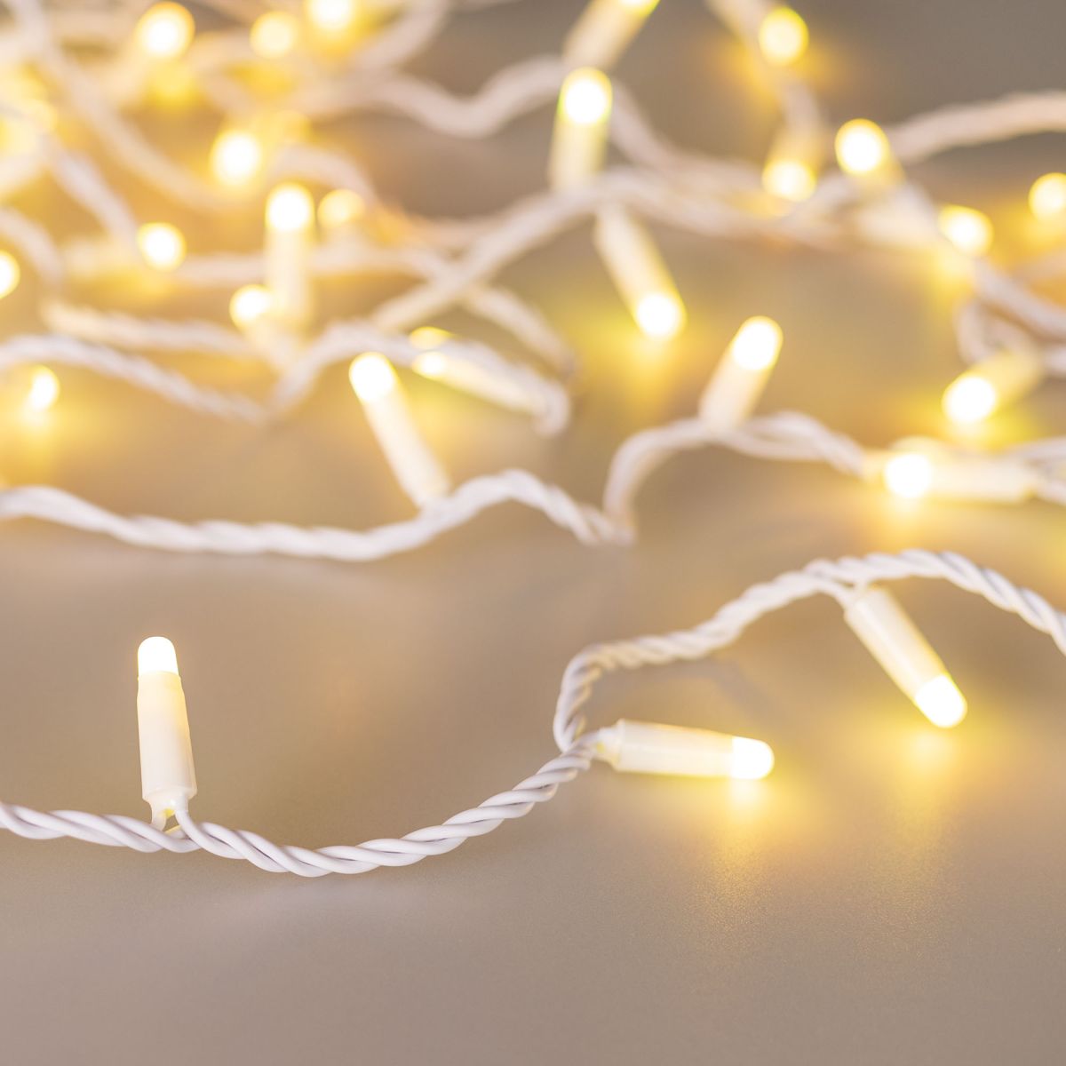Светодиодная Гирлянда Ardecoled ARD-STRING-CLASSIC-20000-WHITE-200LED-MILK-SYNC RGB (230V, 13W, RF ПДУ, 3000) (IP65) 064840
