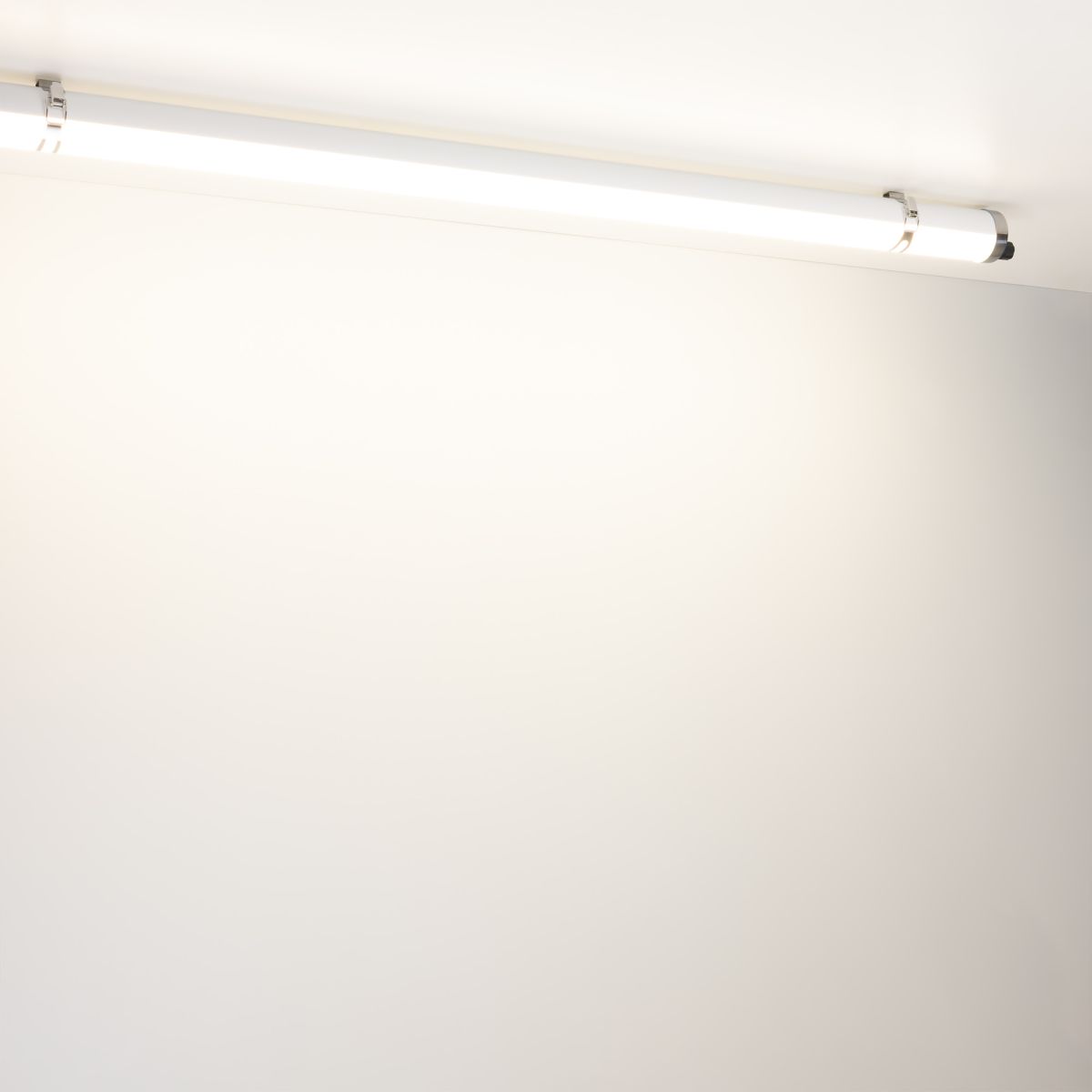 Накладной светильник Arlight ALT-TUBU-L1500-48W Day4000 (WH, 140x110 deg, 230V) (IP66 Пластик) 063153