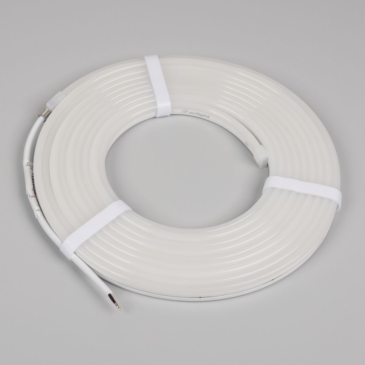 Светодиодная лента герметичная Arlight HALO-SIDE-A168-6x13mm 24V Blue (10 W/m, IP67, 2835, 5m) (Силикон) 061561