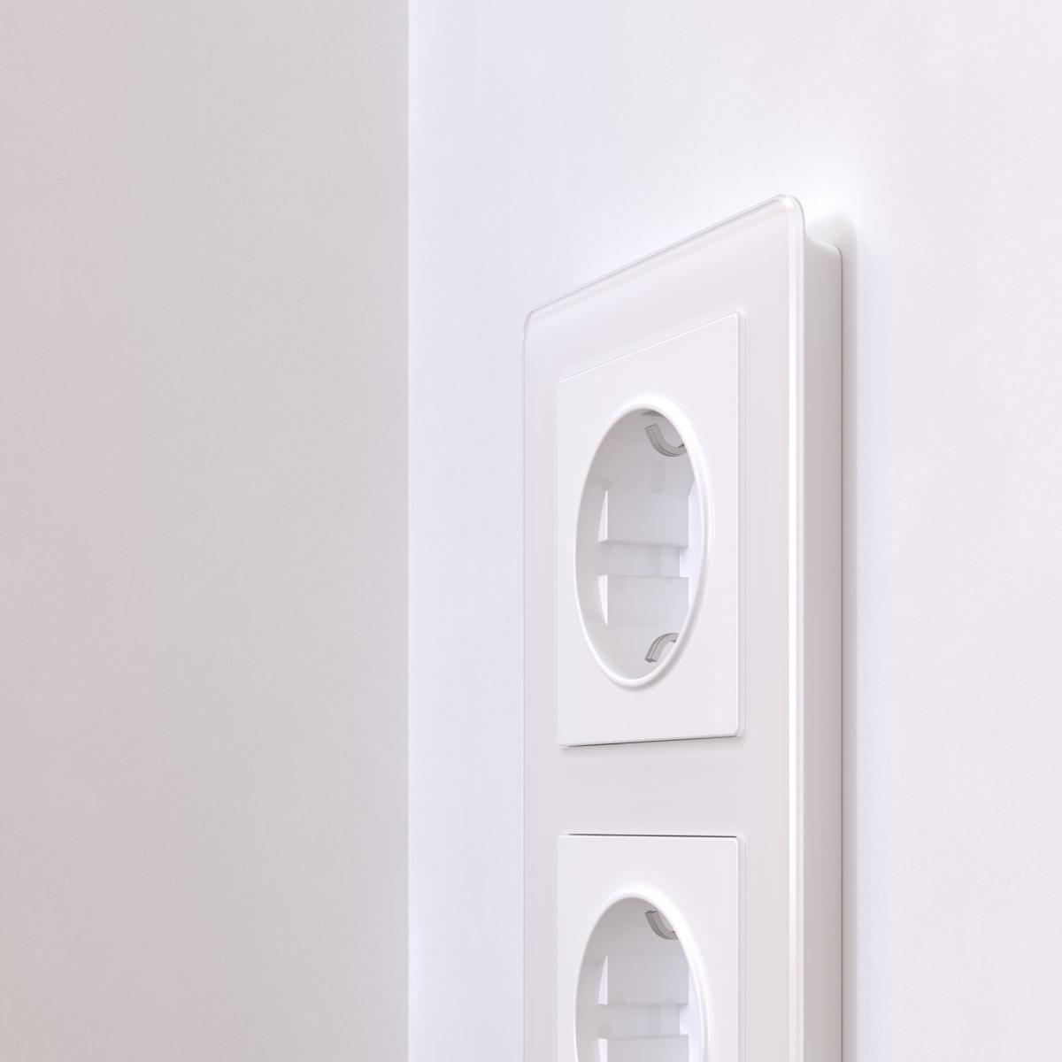 Рамка на 3 поста Werkel Acrylic белый 4690389184871 W0032701