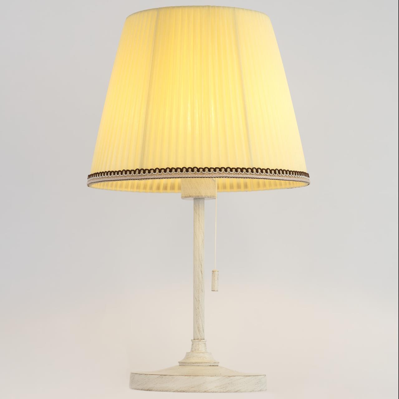 Настольная лампа Citilux Линц CL402723 в #REGION_NAME_DECLINE_PP#