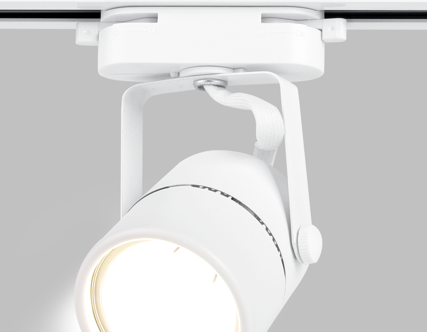 Трековый однофазный светильник Ambrella Light Track System GL5101
