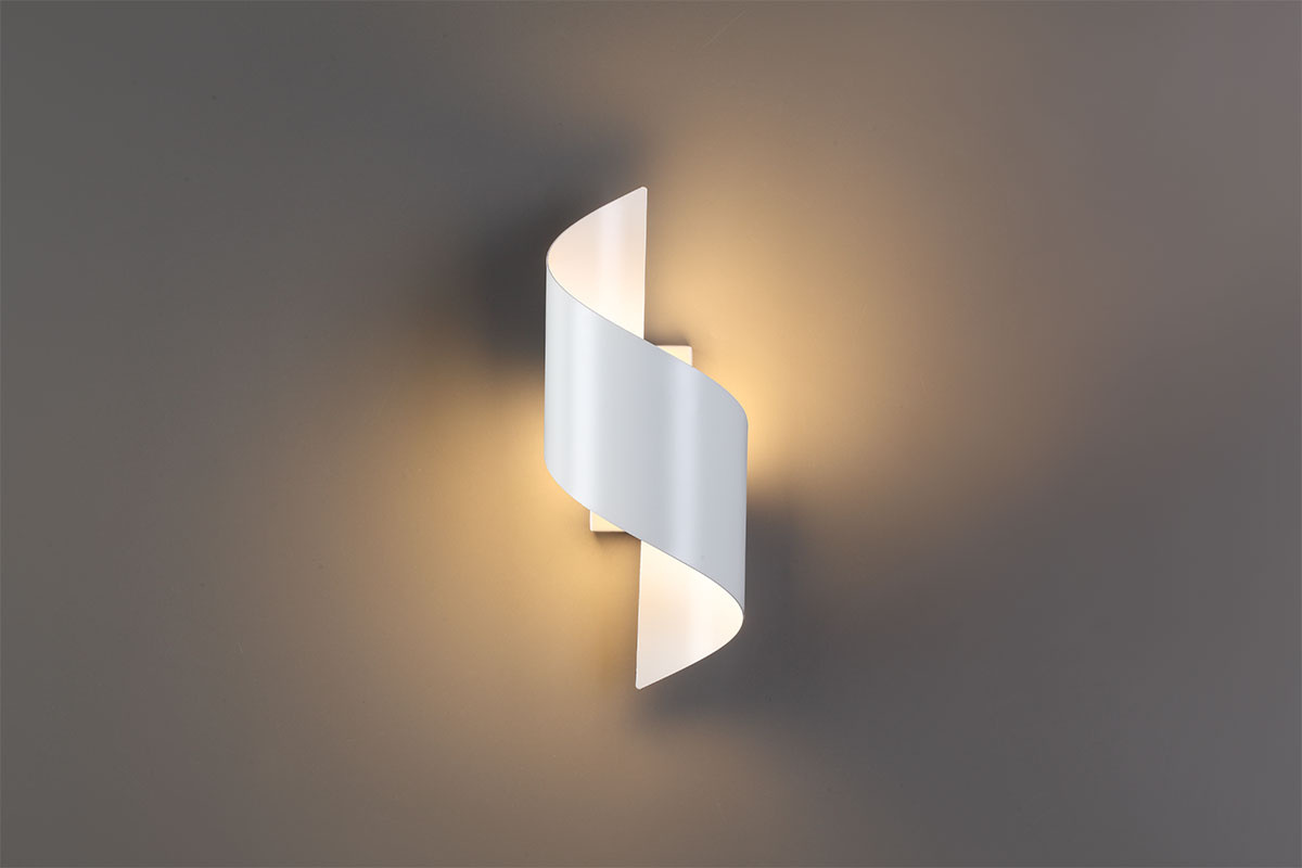 Настенный светодиодный светильник Odeon Light Boccolo 3543/5LW