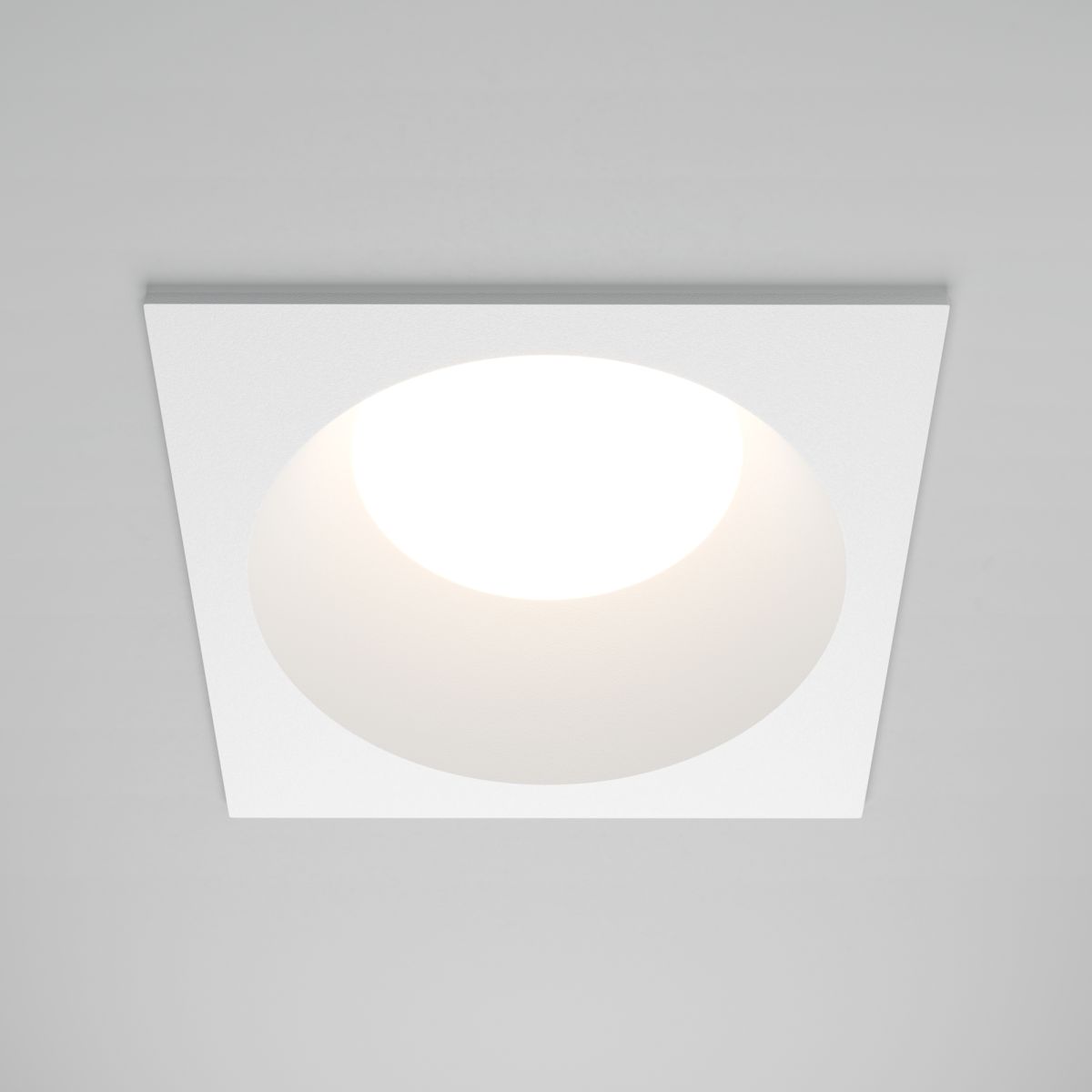 Встраиваемый светильник Maytoni Technical Share DL126-GX53-SQ-W