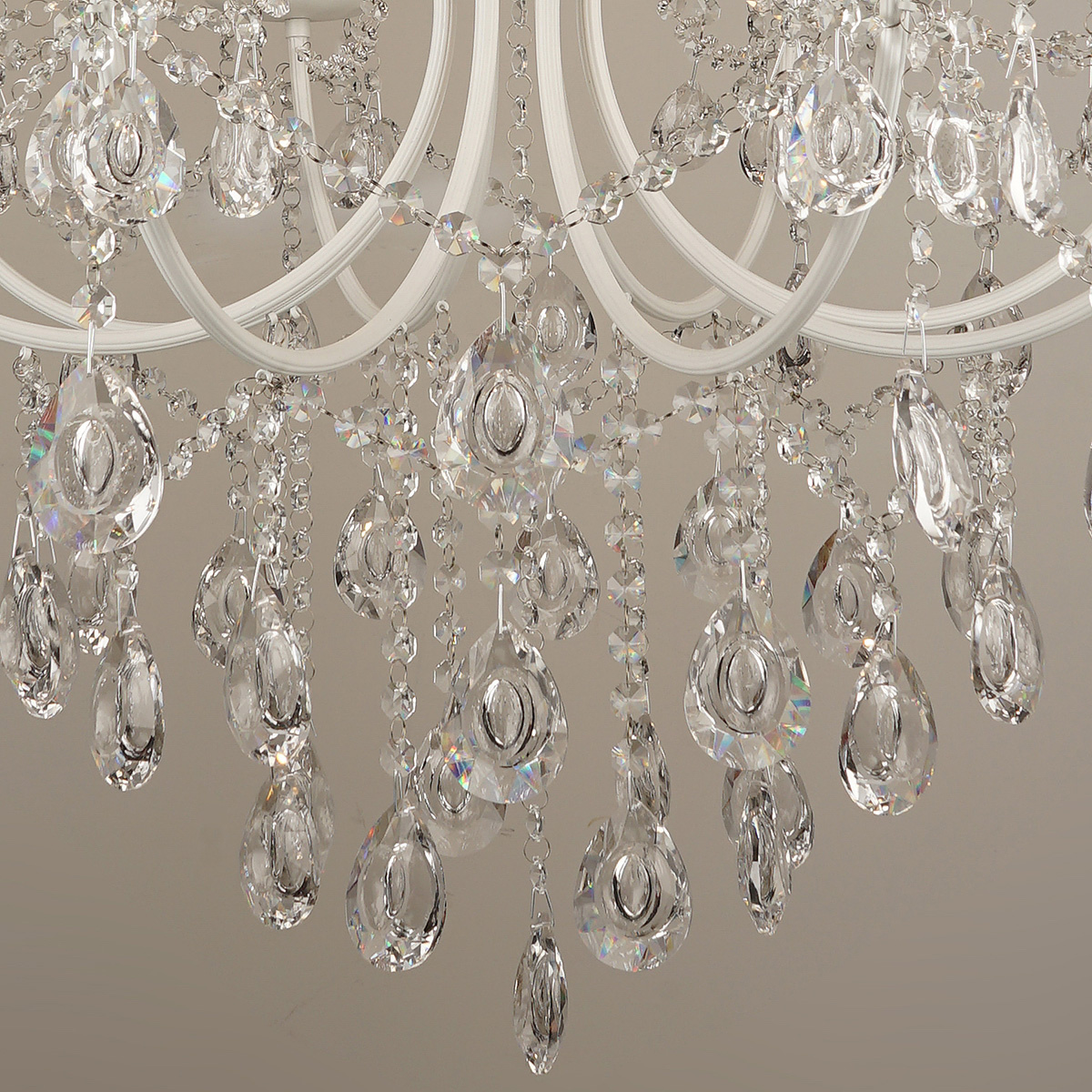 Подвесная люстра Reluce 04457-0.4-08 УЦ