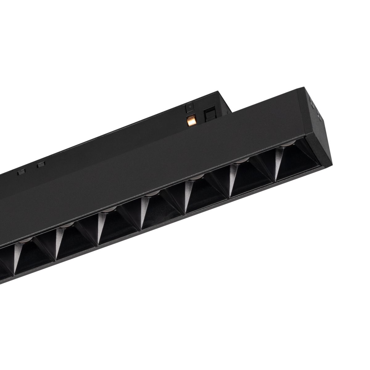 Трековый магнитный светильник Arlight MAG-ORIENT-LASER-L235-8W Day4000 (Черный, 24 deg, 48V) (IP20 Металл) 033614(1)