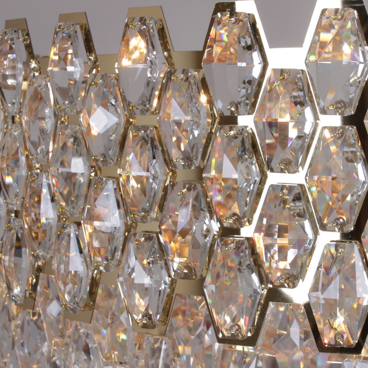 Подвесная люстра Reluce 00995-0.4-800 MX GD  c