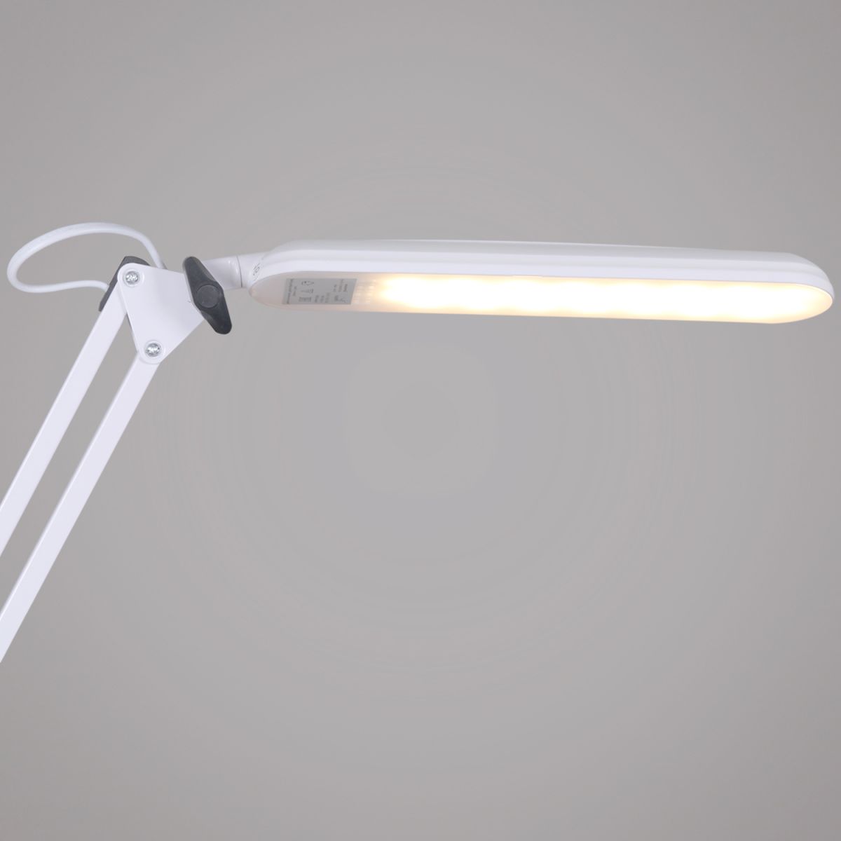 Настольная лампа Reluce 00005-0.7-01HV WT