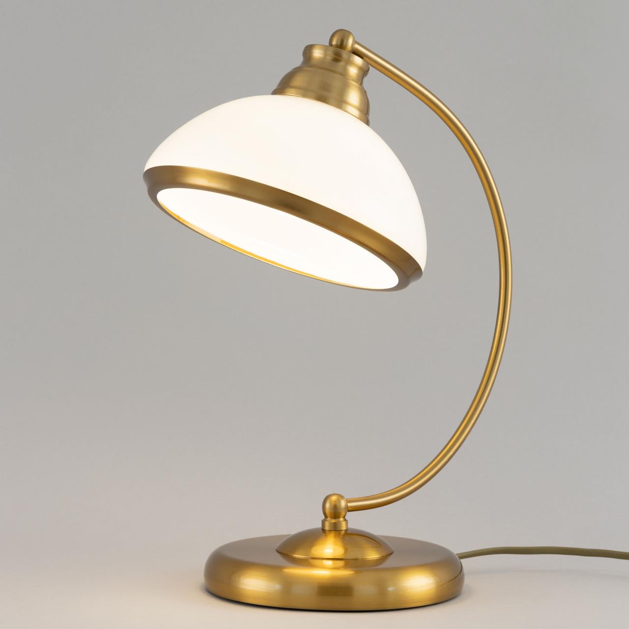 Настольная лампа Citilux Краков CL401813 в #REGION_NAME_DECLINE_PP#