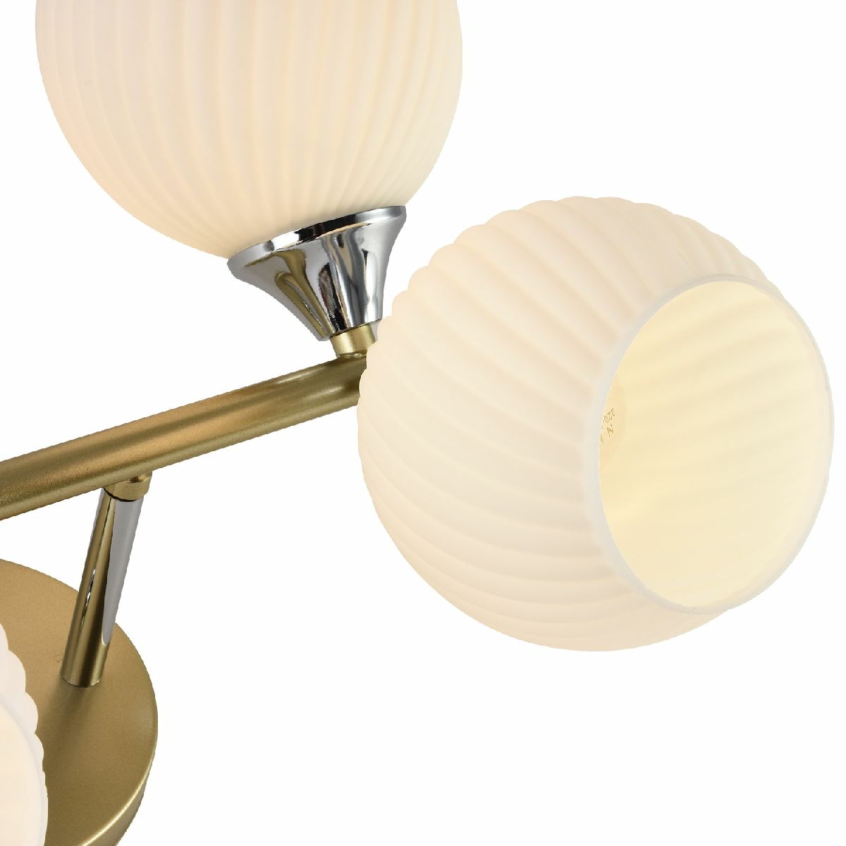 Потолочная люстра Reluce 01375-0.3-06 GOLD+CR