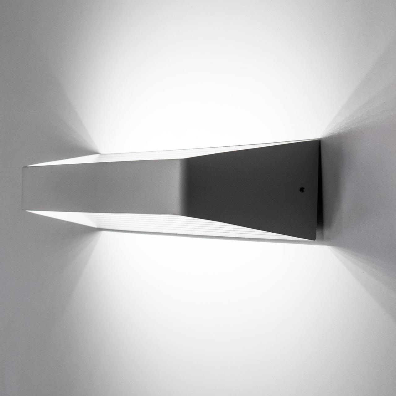 Настенный светодиодный светильник Citilux Декарт CL704330 в #REGION_NAME_DECLINE_PP#