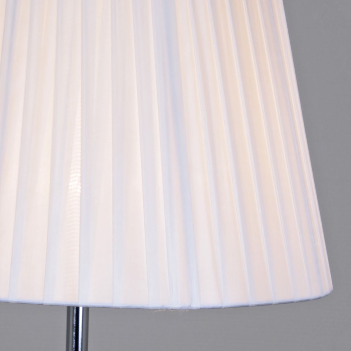 Торшер Reluce 02063-0.6-01 BK-GD