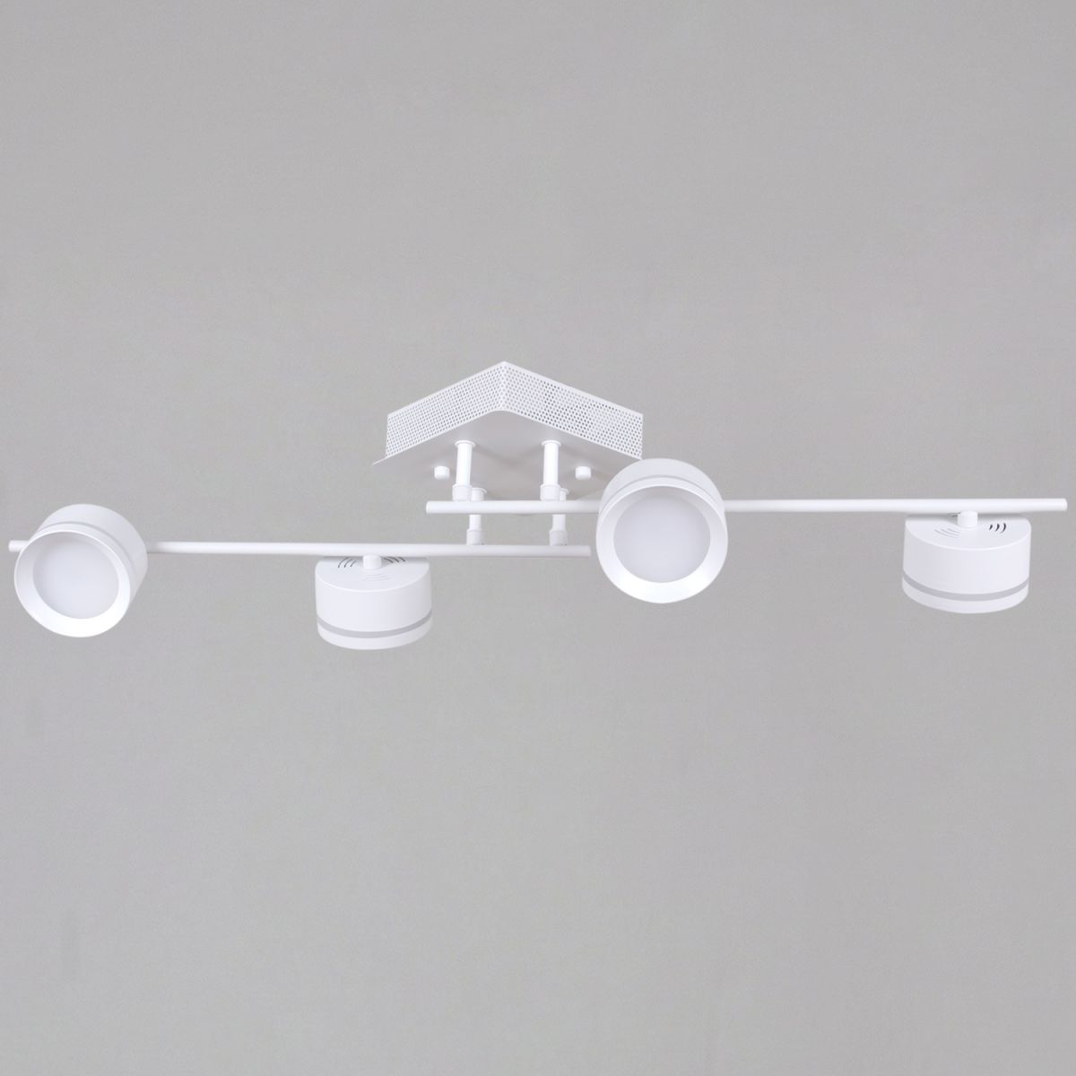 Потолочная люстра Reluce 10590-0.3-04 White