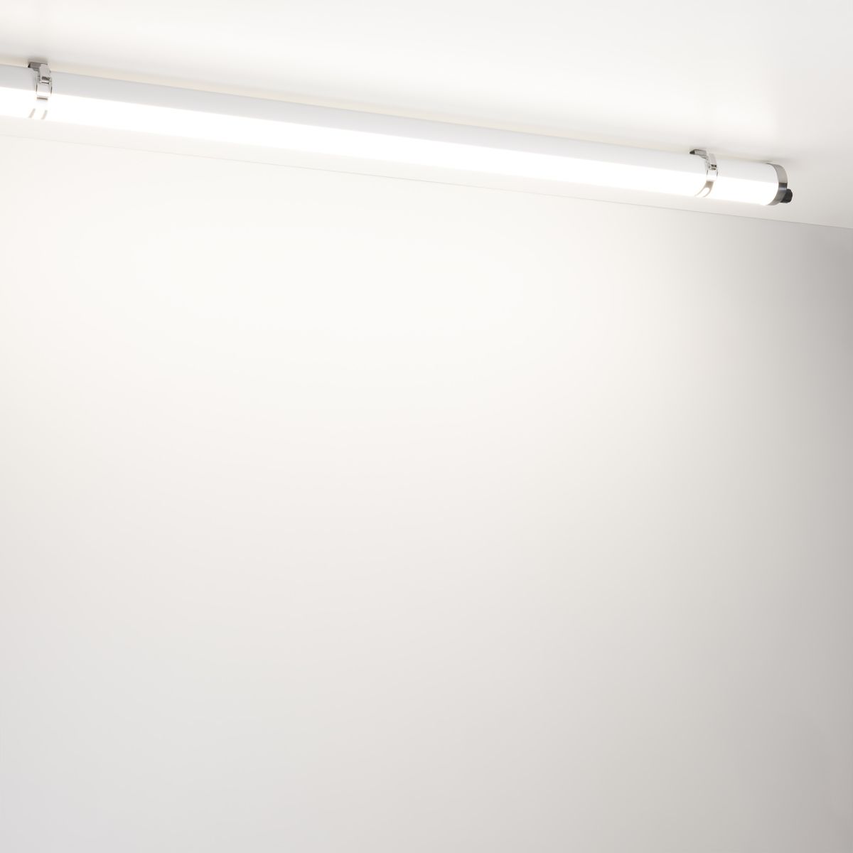 Накладной светильник Arlight ALT-TUBU-L1500-48W Day5000 (WH, 140x110 deg, 230V) (IP66 Пластик) 063106